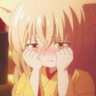 老人烧杨絮险些点着全村
